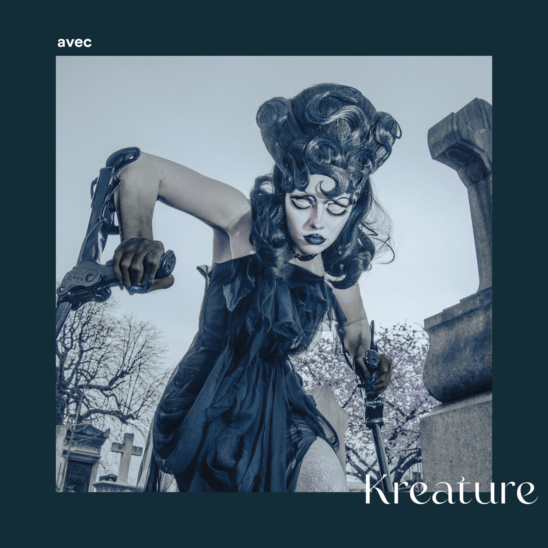 blu-e-velvet35-insta-post-3