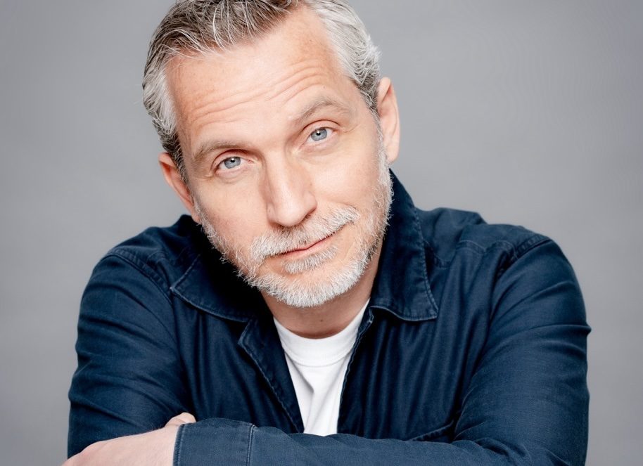 Olivier Norek 2024 © Delphine Blast-7 - copie - Grande-crop